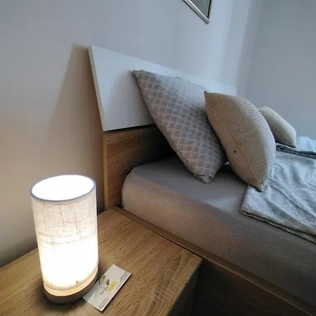 Sara * Veliko Gradište